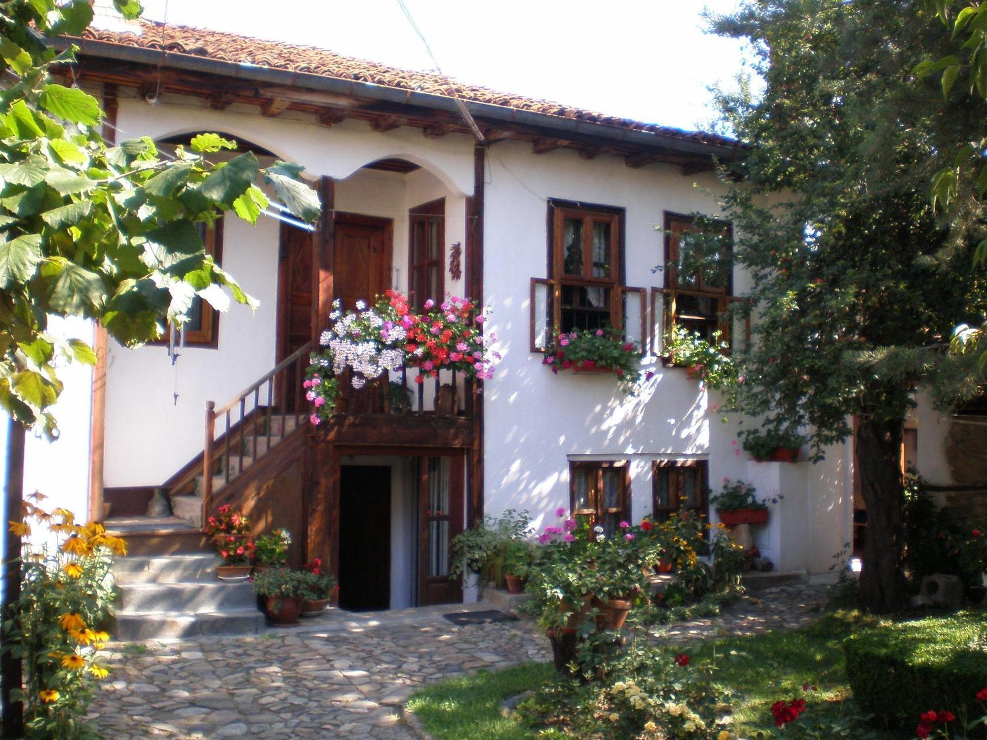 Hotel Tsutsovi House Kalofer Exteriér fotografie